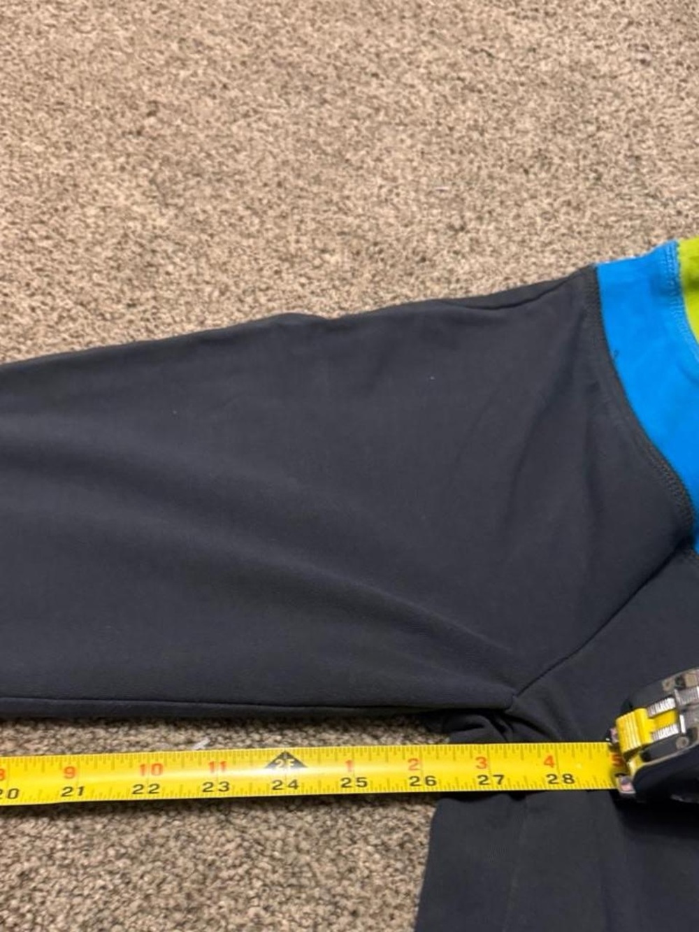Hollister Co. y2K grey leggings with green and blue waistband - Picture 7 of 8